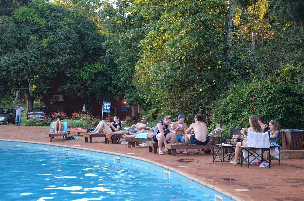 Iguazu Inn Hostel Puerto Iguazu Exterior photo